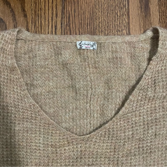 Free People Intimately Oversized Waffle Knit Sweater Tan Nubuck Size XS/Small - Picture 9 of 9